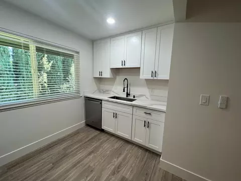 940 Fulton Ave #3, Sacramento, CA 95825