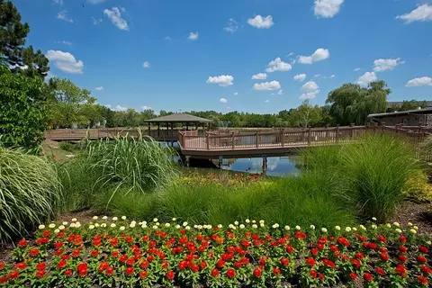 2200 Hassell Rd #2180310, Hoffman Estates, IL 60169