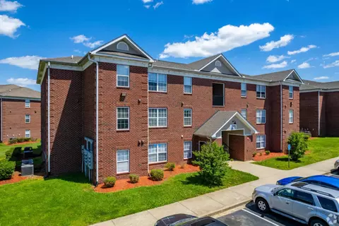 851 Fields Dr #6-21, Bowling Green, KY 42104