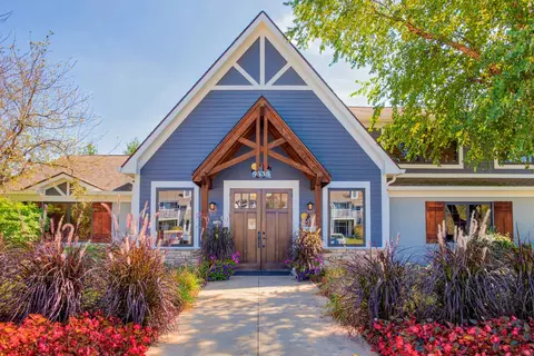 9535 Benchmark Dr #9368A, Indianapolis, IN 46240