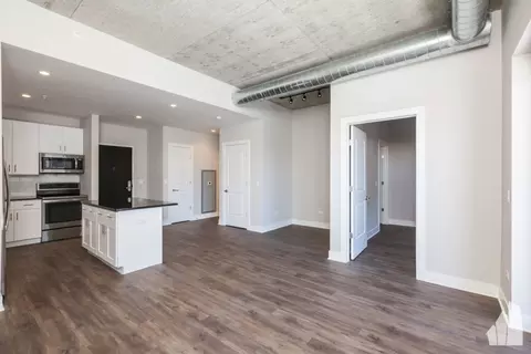 3833 N Broadway #3833-315, Chicago, IL 60613