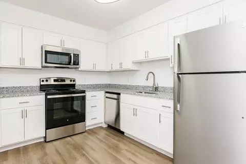 917 Eastham Ct #T2, Crofton, MD 21114 photo 2