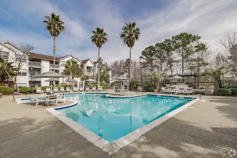 1700 Eagle Landing Blvd #2005, Hanahan, SC 29410
