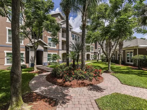 1001 Cascade Cir #1071-107, Rockledge, FL 32955