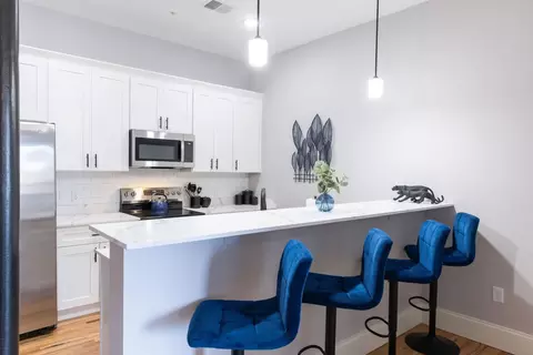 250 Commercial St #410, Manchester, NH 03101