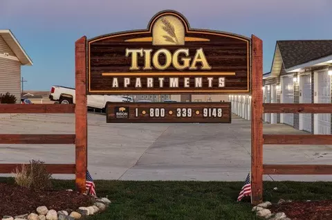 910 Welo St N #204, Tioga, ND 58852