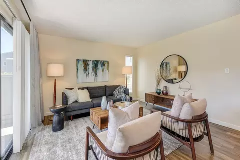 2400 Pole Line Rd #114, Davis, CA 95618