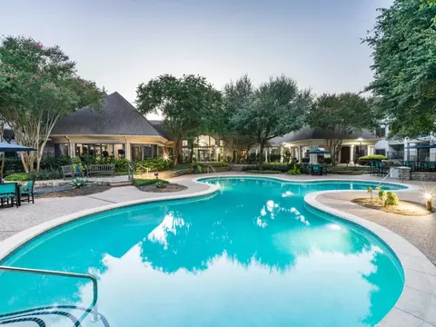 6607 Brodie Ln #534, Austin, TX 78745