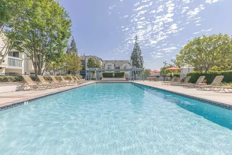 931 Rebecca Way #11-305, Corona, CA 92878