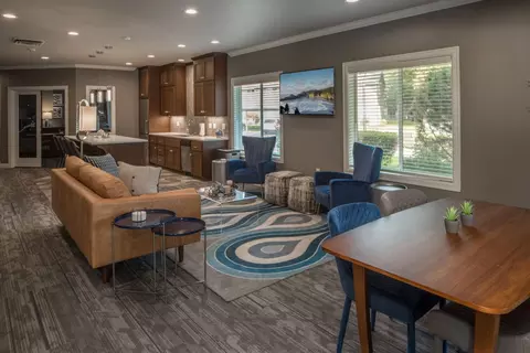 4075 Aerial Way #0052, Eugene, OR 97402