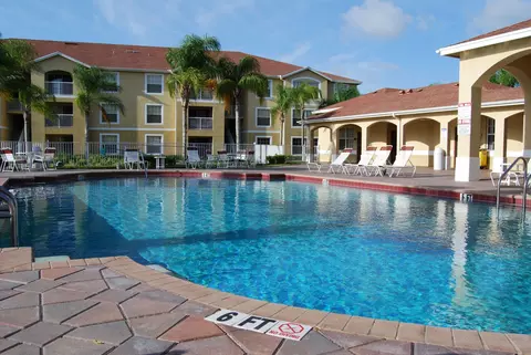 1200 Treasure Cay Dr #200-105, Fort Pierce, FL 34947