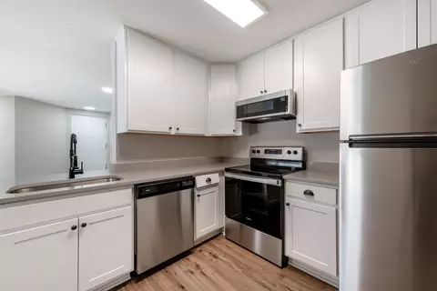 20010 Frederick Rd #21, Germantown, MD 20876