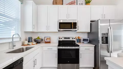 13224 Steele Creek Rd #110, Charlotte, NC 28273