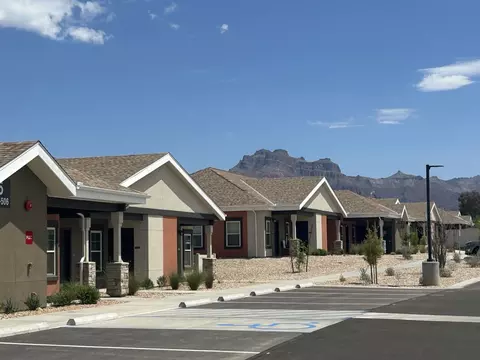 430 E Junction St #902, Apache Junction, AZ 85119