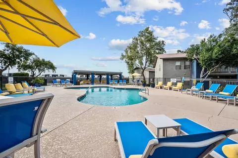 9350 N 67th Ave #210, Glendale, AZ 85302