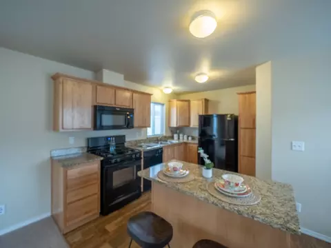 5901 E 6th Ave #FS141, Anchorage, AK 99504