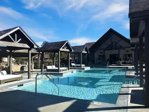 706 S Pine St #1610, Cabot, AR 72023