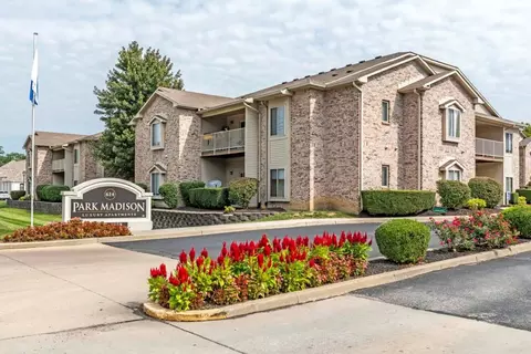 614 Park Madison Dr #624-E, Greenwood, IN 46142