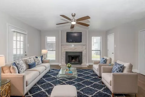 301 N Greenville Ave #163, Allen, TX 75002