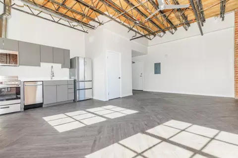 124 E Broadway Blvd #V208, Tucson, AZ 85701