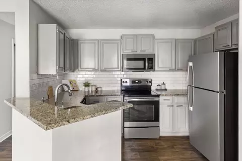 9009 Western Lake Dr #0402, Jacksonville, FL 32256