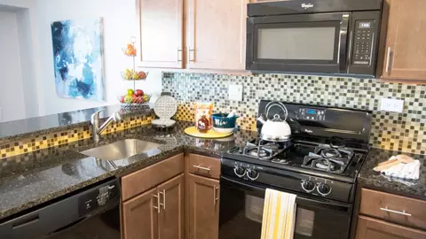 1010 N Knollwood Dr #2265-A, Schaumburg, IL 60194