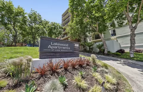 515 John Muir Dr #B409, San Francisco, CA 94132