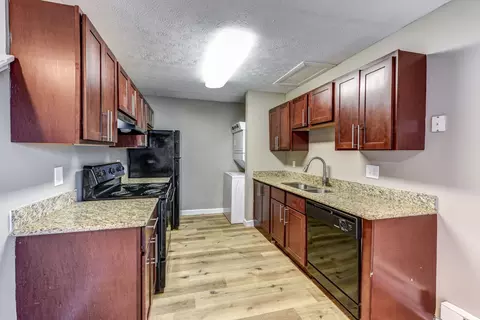 1112 Ashberry Village Dr #5547, Columbus, OH 43228