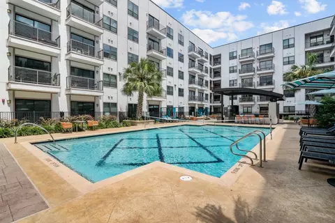 4040 Koehler St #3030, Houston, TX 77007