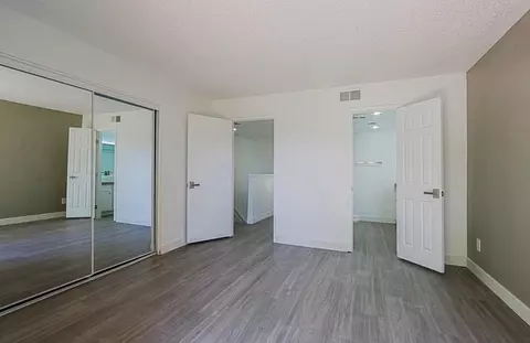 985 N Granite Reef Rd #076, Scottsdale, AZ 85257