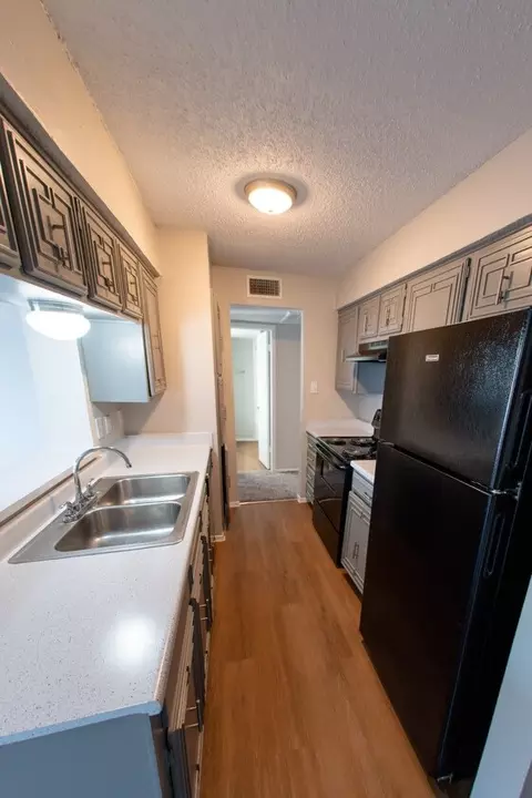 538 Westover Rd #109, Big Spring, TX 79720