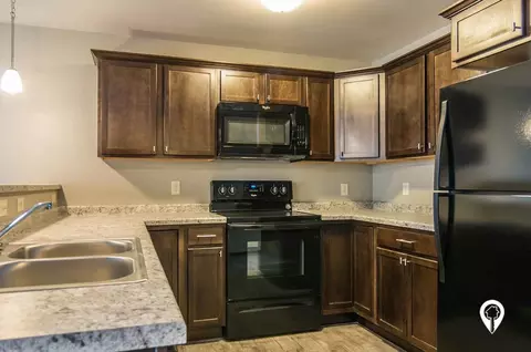 625 W 81st St, Sioux Falls, SD 57108