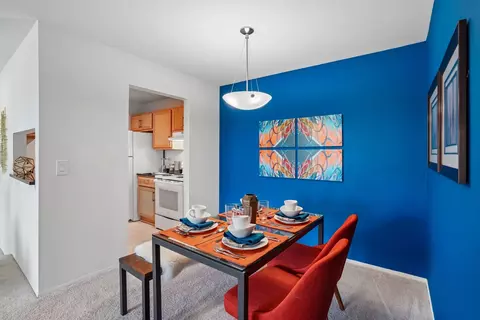 44525 Pine Dr #03103, Sterling Heights, MI 48313