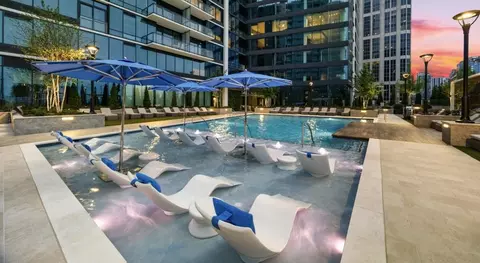 707 Marston St #1805, Houston, TX 77019