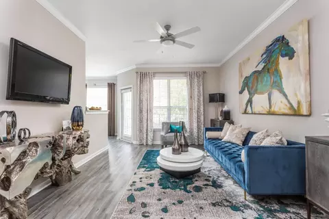 7400 Steeplecrest Cir #02105, Louisville, KY 40222