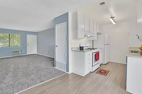 3915 La Sierra Ave #47, Riverside, CA 92505
