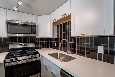 1415 E Apache Blvd #113, Tempe, AZ 85281