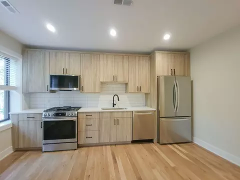 2237 N Bissell St #2239.5-2E, Chicago, IL 60614