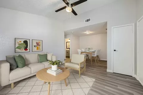 3601 Fielders Glen Dr #239, Arlington, TX 76015