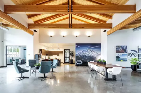 22870 SE Fir St #E102, Black Diamond, WA 98010