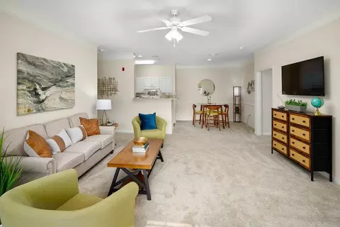 1160 Auston Grove Dr #105, Raleigh, NC 27610