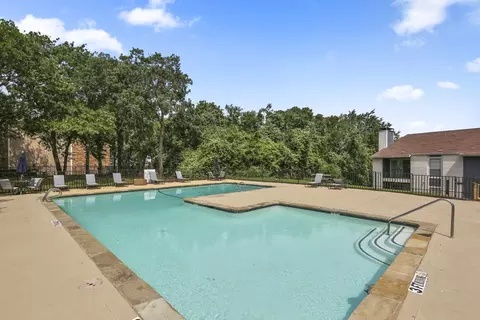 1401 Shady Ln #1002, Bedford, TX 76021