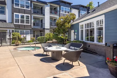 12101 Greenhaven #15-104, Mukilteo, WA 98275