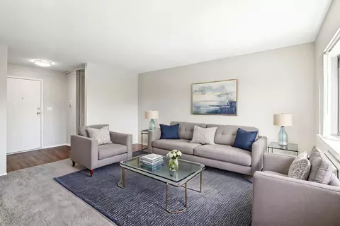 2000 W Illinois Ave #224, Aurora, IL 60506