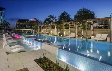 1801 N Pearl St #2113, Dallas, TX 75201