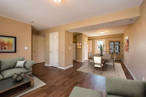 752 E Lincoln Ln #719-A, Gardner, KS 66030