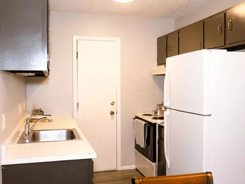 1331 S Maple St #B11, Sioux City, IA 51106