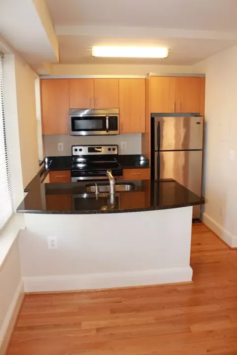 2000 Connecticut Ave NW #813, Washington, DC 20008