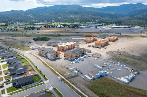 5130 W Expo Pkwy #Q-Q-301, Post Falls, ID 83854