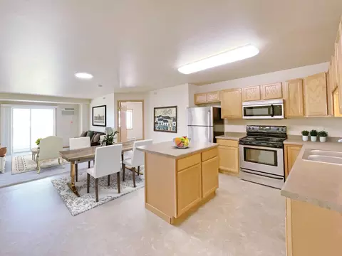 3400 11th St SE #108, Minot, ND 58701